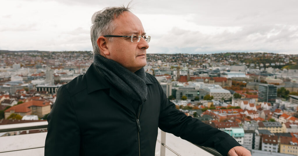 Innenstädte wiederbeleben und Einzelhandel unterstützen – während und nach der Pandemie Innenstädte wiederbeleben und Einzelhandel unterstützen – während und nach der Pandemie