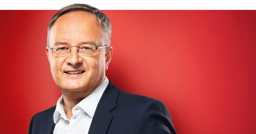 Ach du grüne Neune zum Neunten – Rechtsextreme: Grün-schwarzes Spiel ohne Grenzen Ach du grüne Neune zum Neunten – Rechtsextreme: Grün-schwarzes Spiel ohne Grenzen